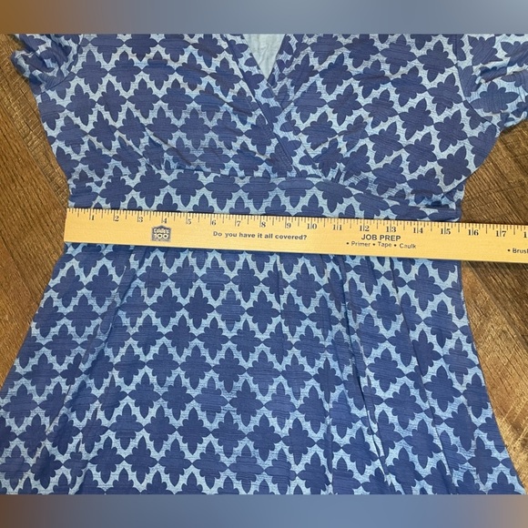 LLBean Women’s Dress LG Petite Blue Geometric Short Sleeve Midi Rayon Spandex - Picture 10 of 11